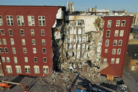 apartment collapse davenport iowa|building collapse today iowa.